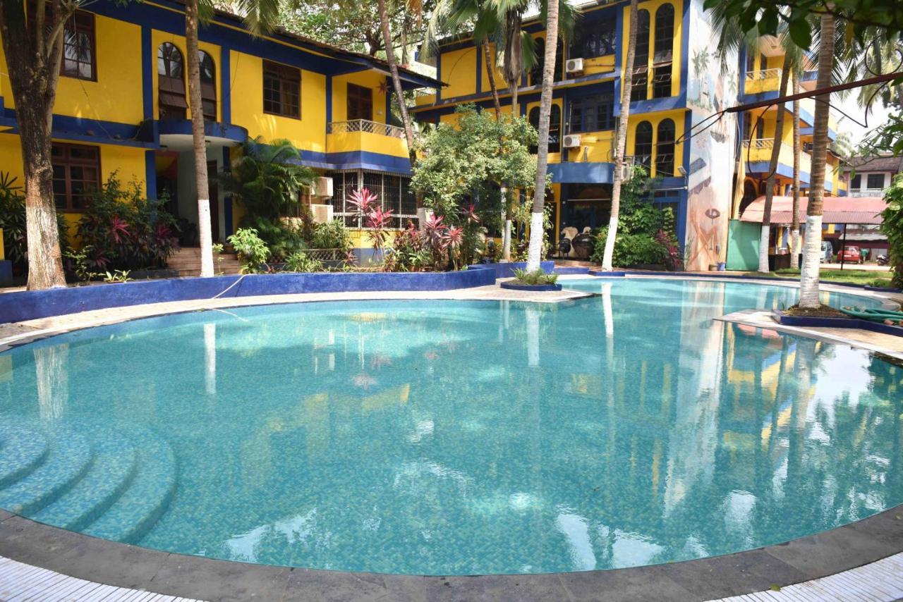 Falcon Resorts Calangute Exteriör bild
